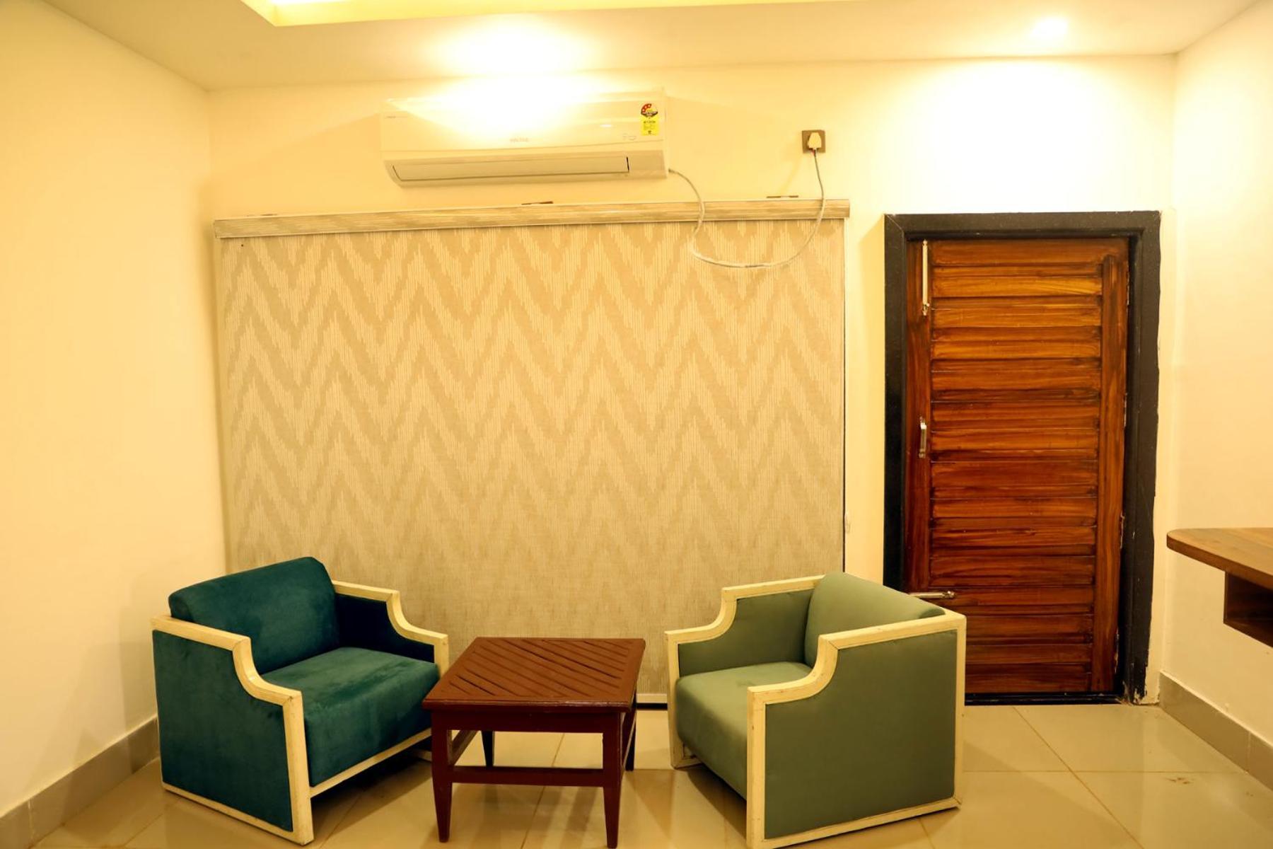 Panna Tiger Resort- Riverside Property Rājgarh Екстериор снимка