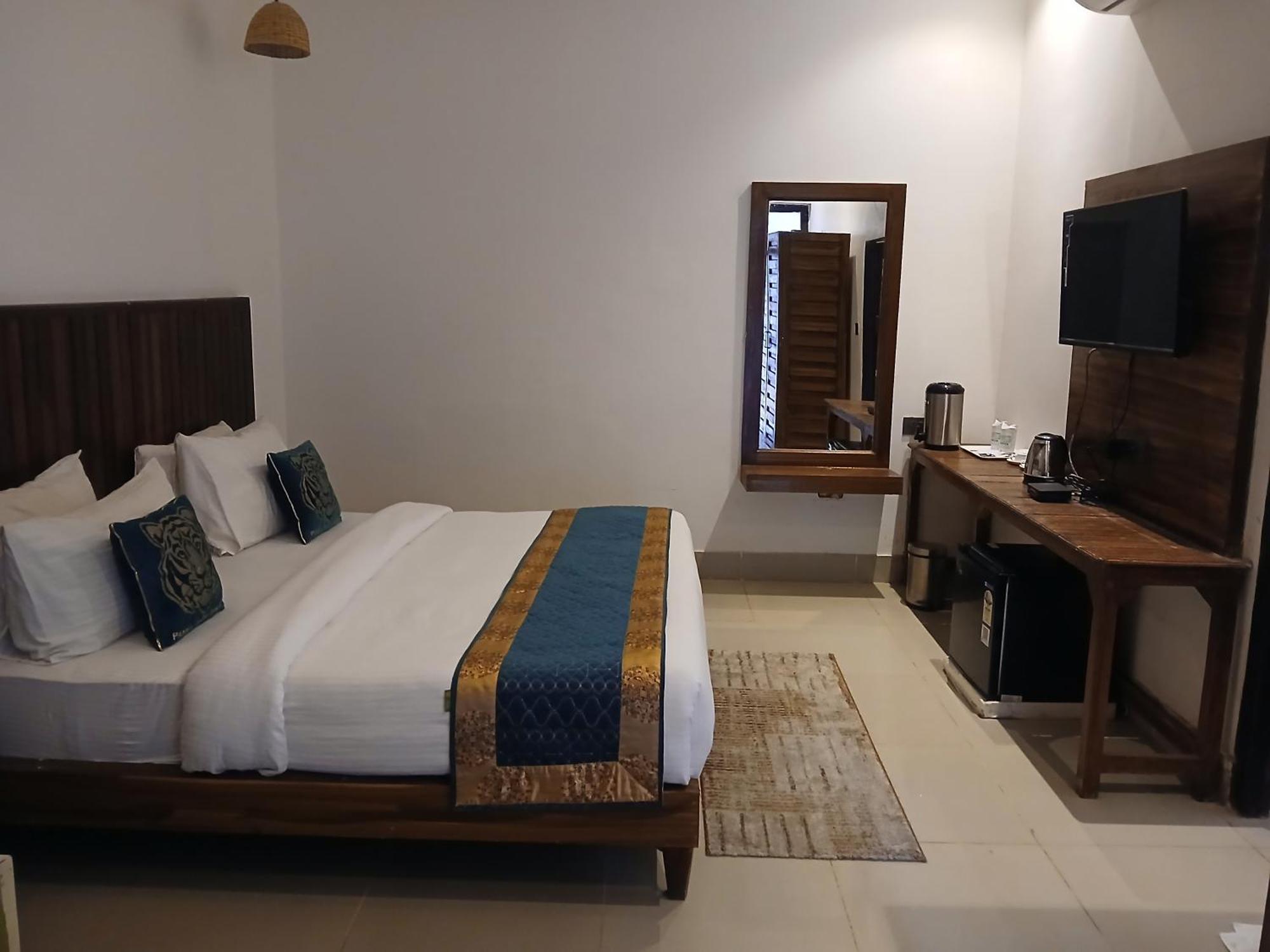 Panna Tiger Resort- Riverside Property Rājgarh Екстериор снимка